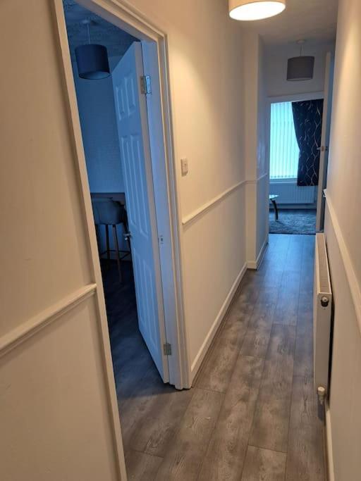 1 Bed Apart Dowlais Exteriör bild