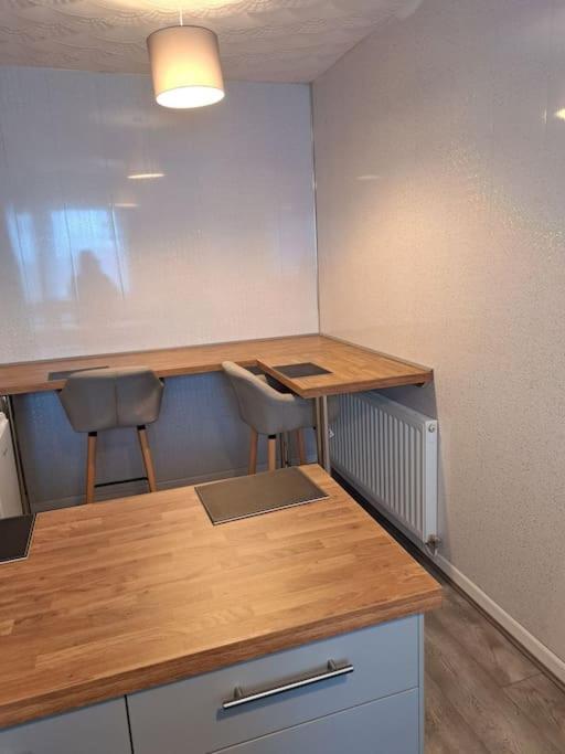 1 Bed Apart Dowlais Exteriör bild